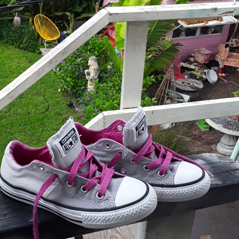 💚converse sneakers